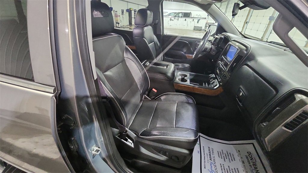Used 2017 Chevrolet Silverado 1500 High Country image 30