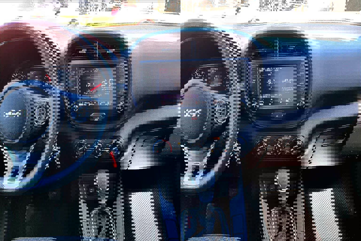 Used 2022 Kia Soul LX w/ Technology Package FWD image 7