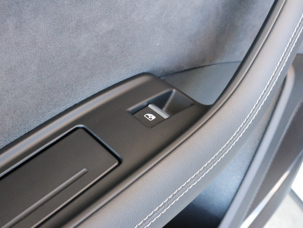 Used 2023 Audi SQ7 Premium Plus AWD/4WD image 32