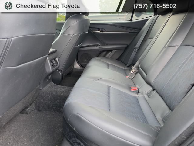 Used 2025 Toyota Camry XSE FWD image 18