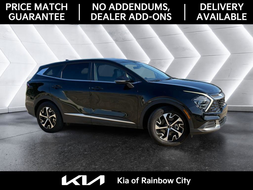 Used 2025 Kia Sportage EX FWD image 1