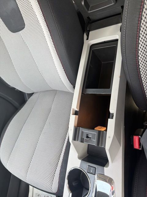 Used 2016 Chevrolet Equinox LS image 24