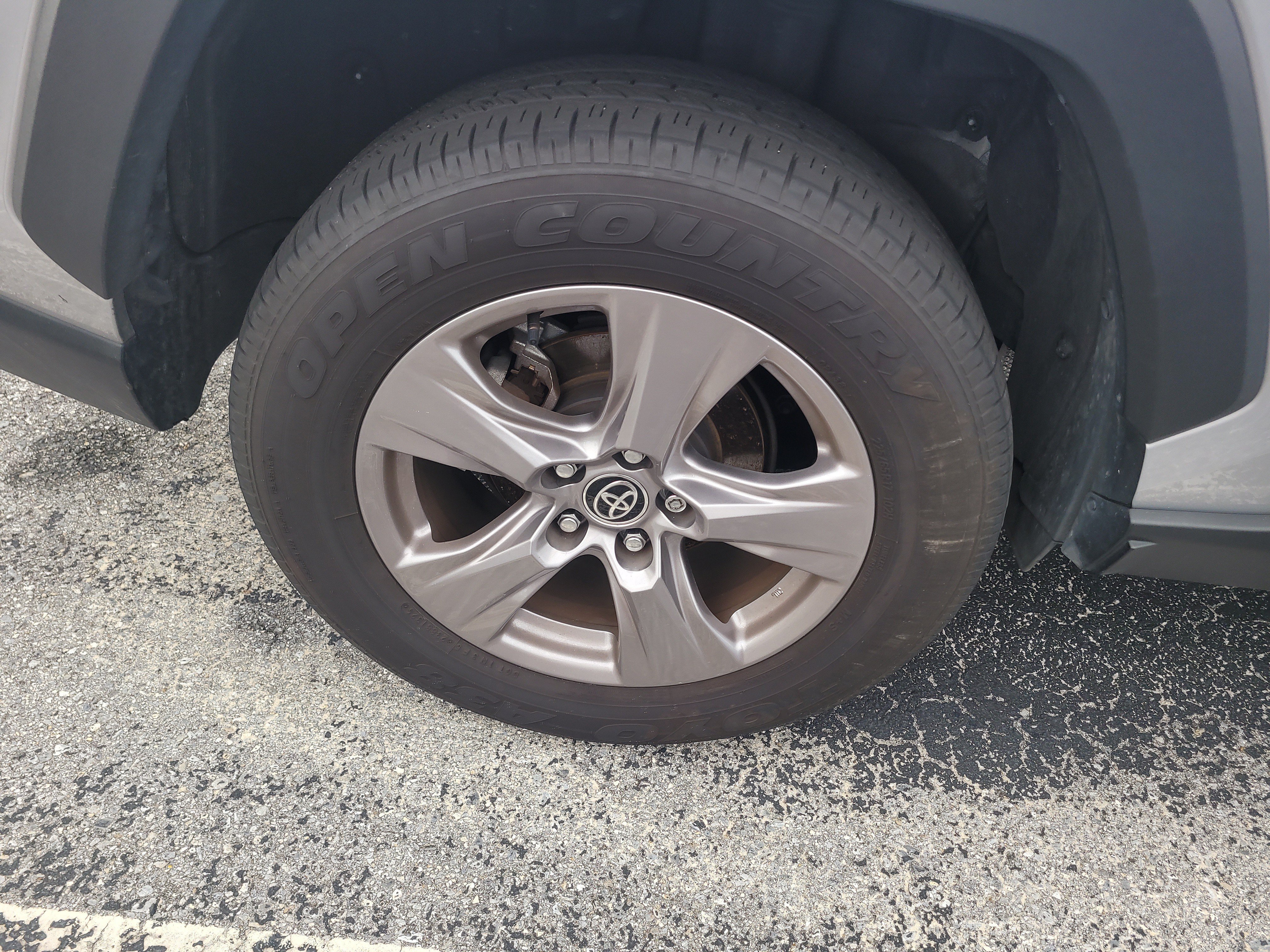 Certified 2025 Toyota RAV4 XLE AWD/4WD image 8