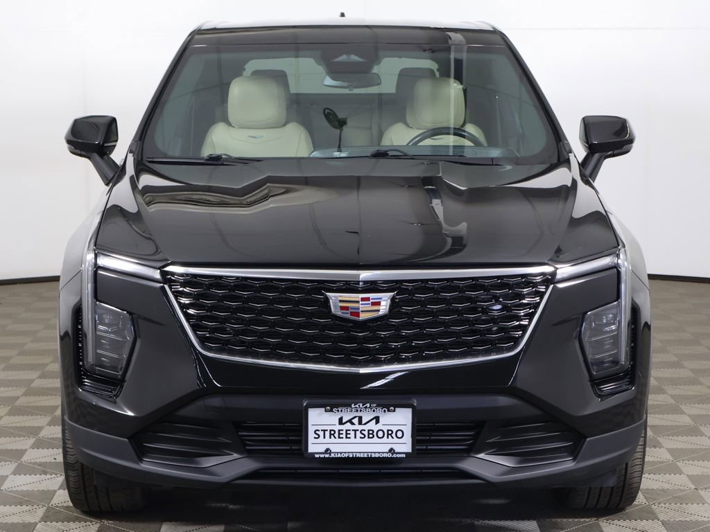 Used 2024 Cadillac XT4 Luxury image 13