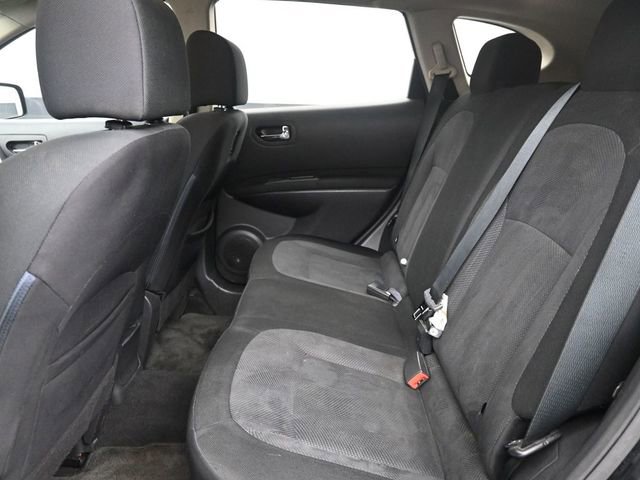 Used 2012 Nissan Rogue S image 18