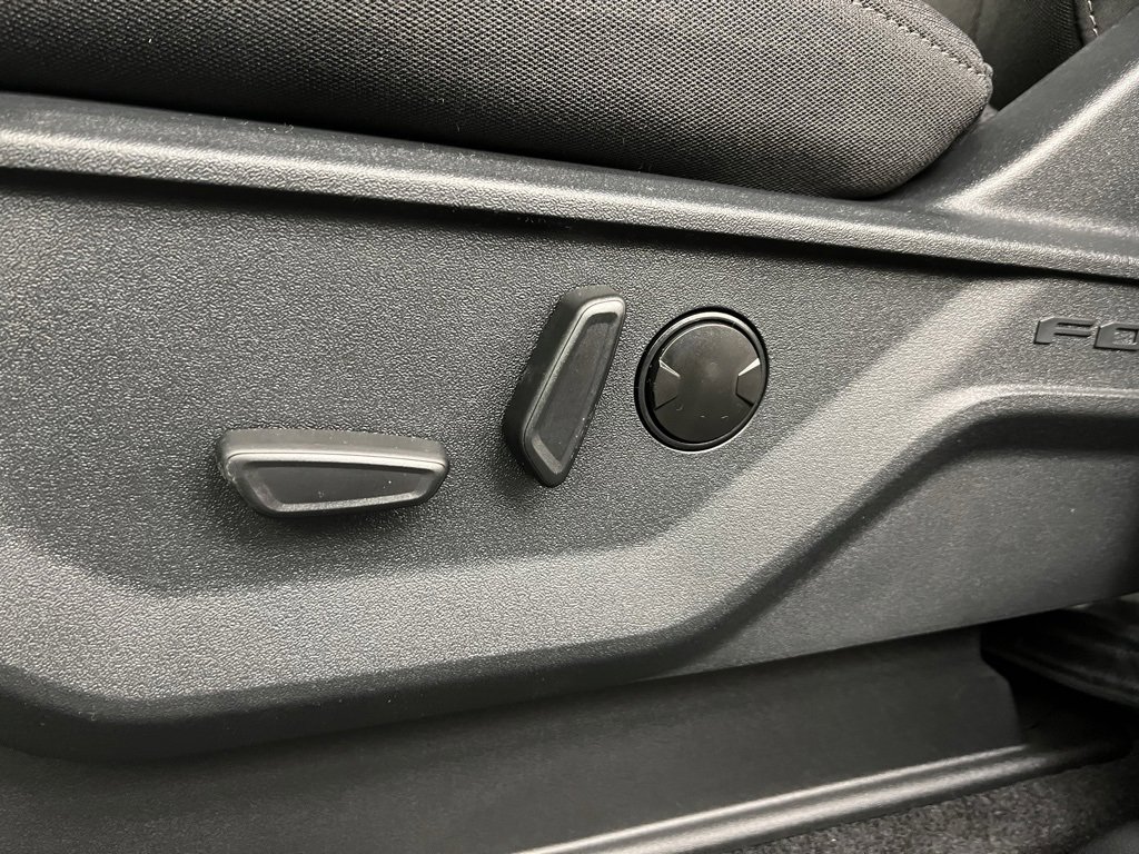 New 2025 Ford F150 XLT w/ Equipment Group 302A MID image 28