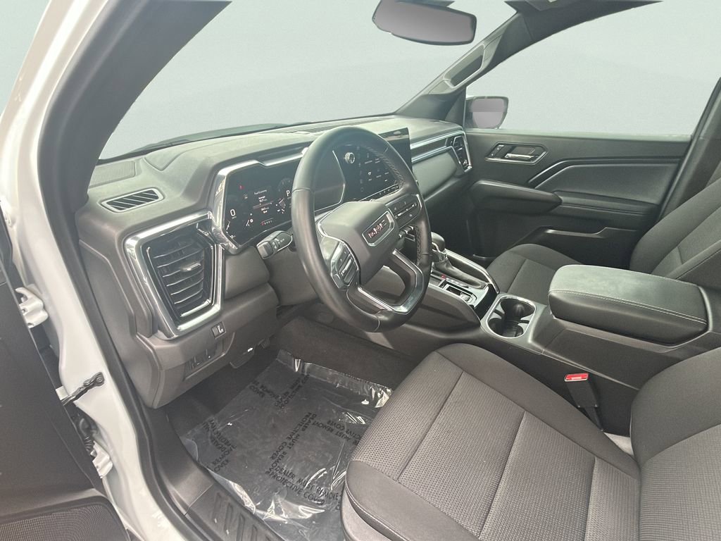 Used 2024 GMC Canyon Elevation w/ Convenience Package RWD image 13