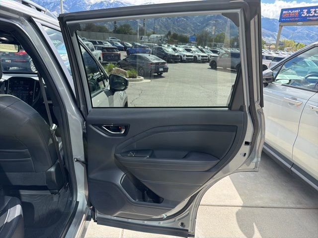 Used 2025 Subaru Forester Limited w/ Popular Package #1 AWD/4WD image 30