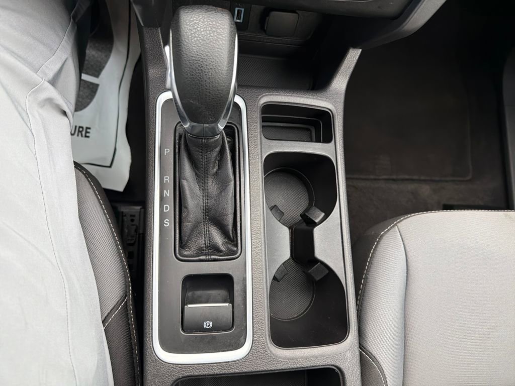 Used 2019 Ford Escape S image 12