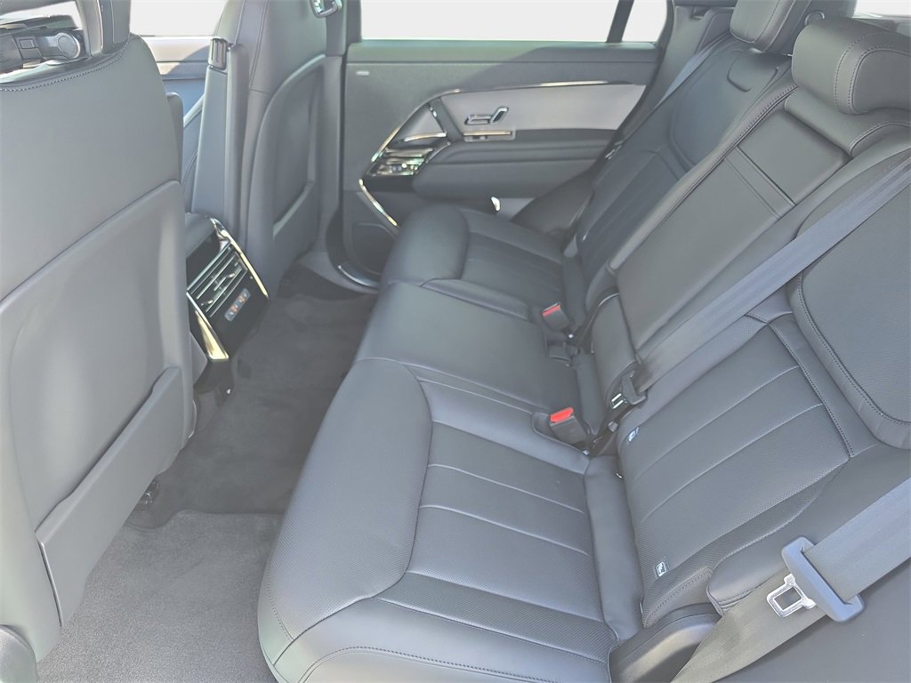 New 2026 Land Rover Range Rover Sport Dynamic SE image 15