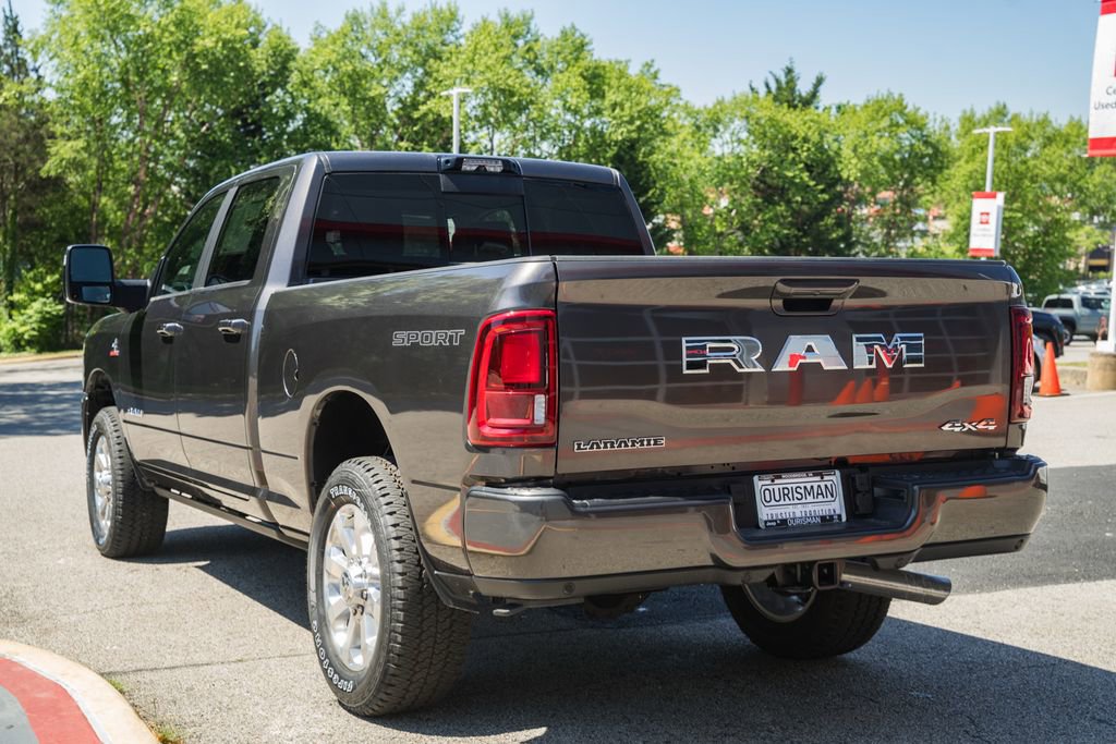 New 2026 RAM 2500 Laramie AWD/4WD image 5