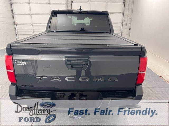 Used 2024 Toyota Tacoma TRD Off-Road image 6