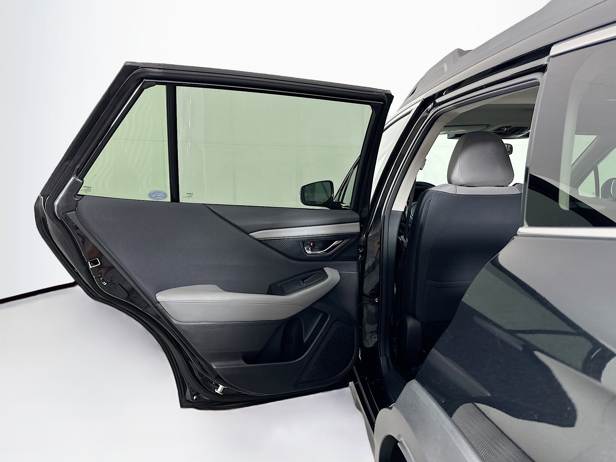 Used 2023 Subaru Outback Premium AWD/4WD image 27
