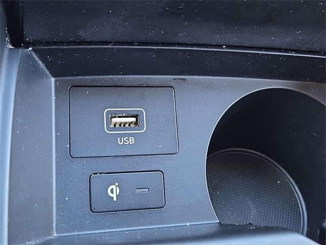 Certified 2023 Hyundai Santa Fe SEL w/ Premium Package image 16