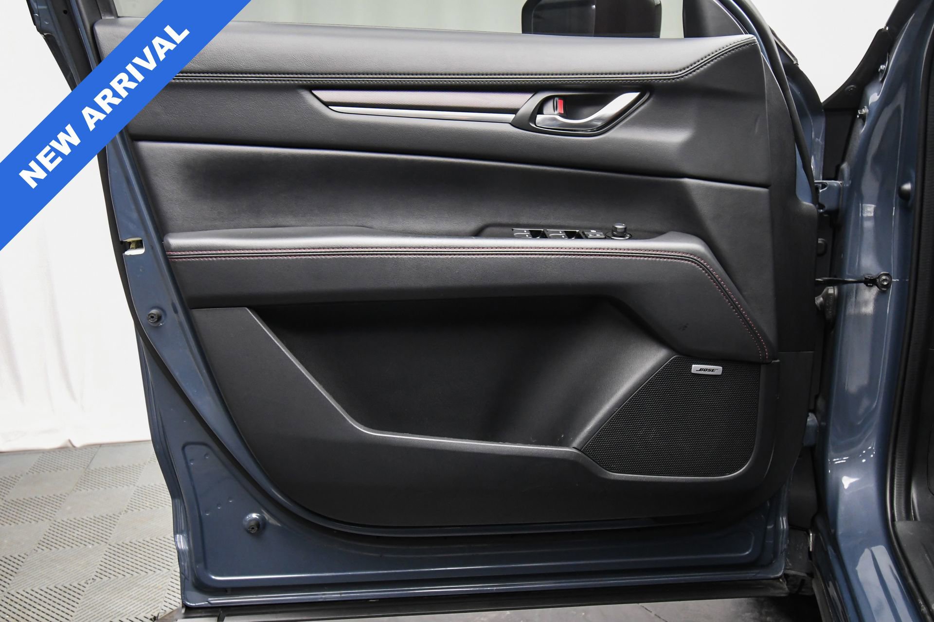 Used 2023 MAZDA CX-5 Carbon Edition image 43