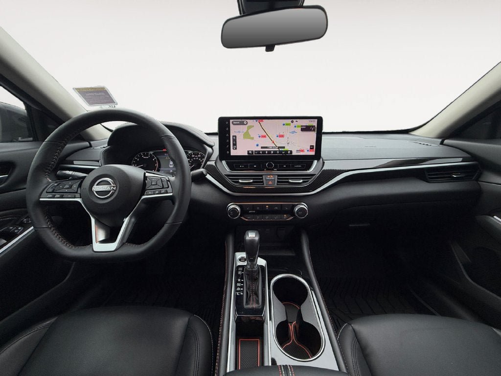 Used 2023 Nissan Altima 2.5 SR w/ SR Premium Package FWD image 11