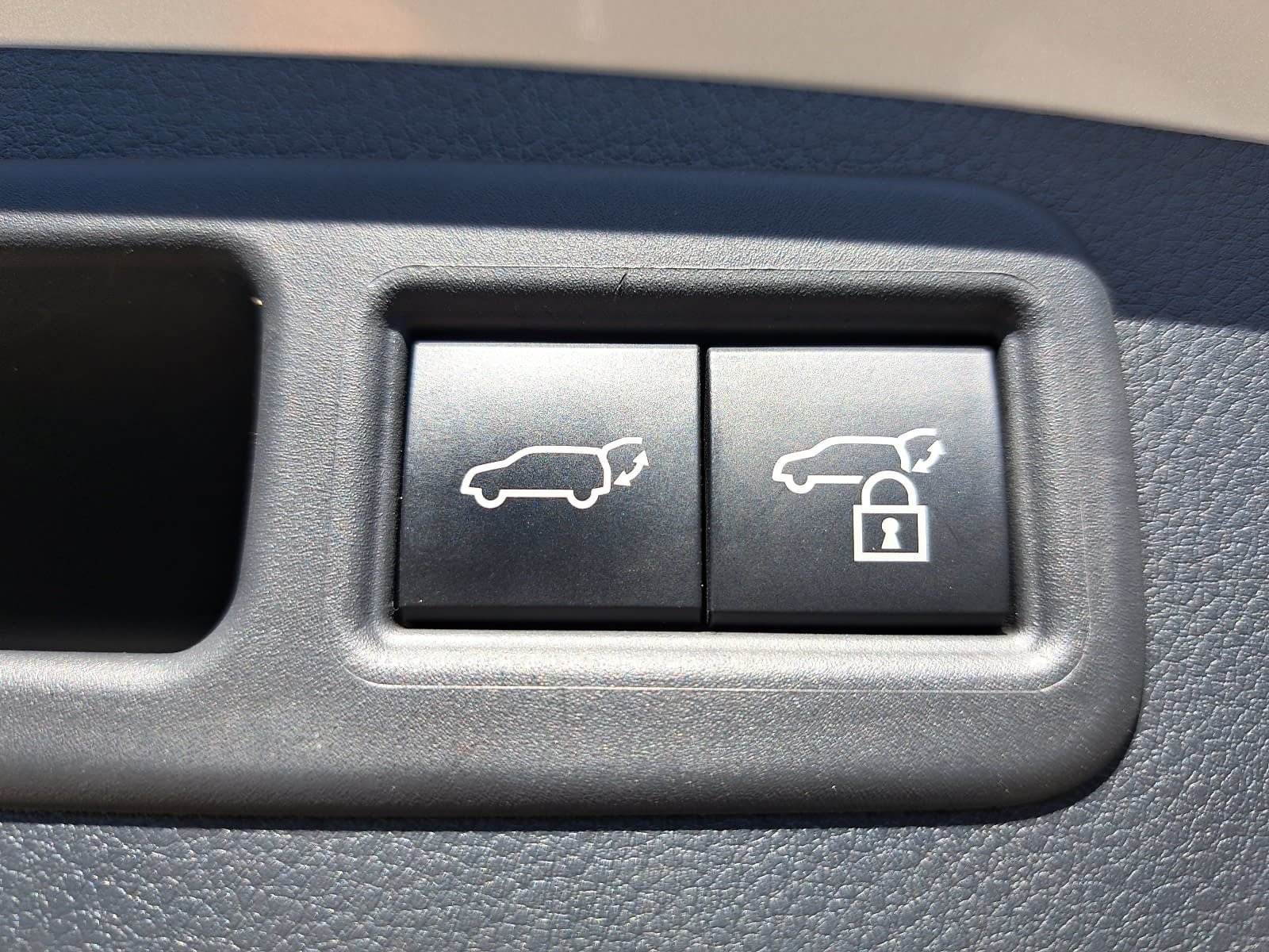 Used 2026 Lexus RX 350h w/ Convenience Package AWD/4WD image 15