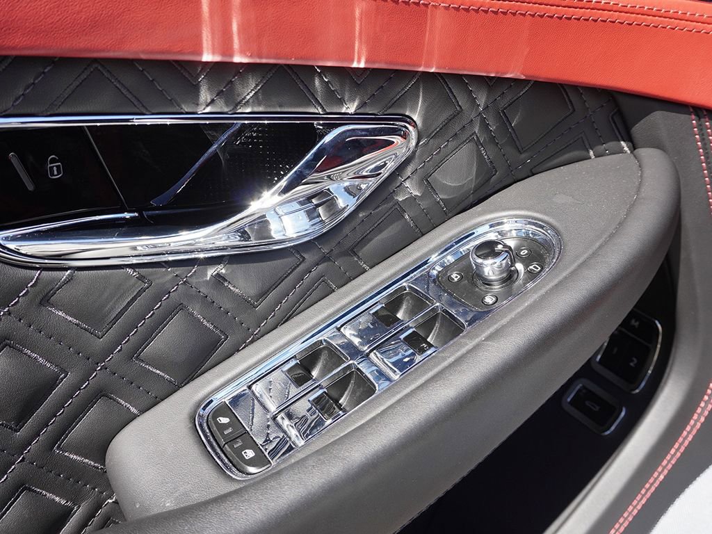 Used 2021 Bentley Continental GT AWD/4WD image 37