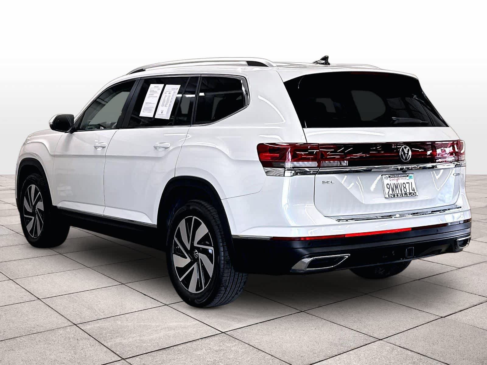 Certified 2026 Volkswagen Atlas SEL AWD/4WD image 7