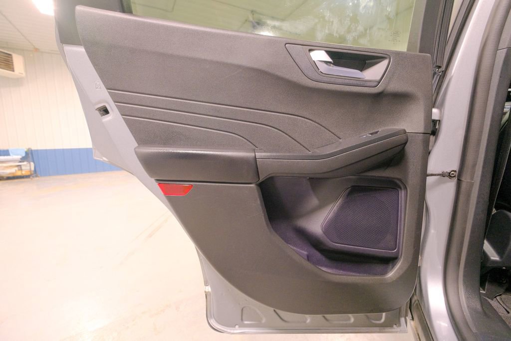 Used 2024 Ford Escape Base image 27
