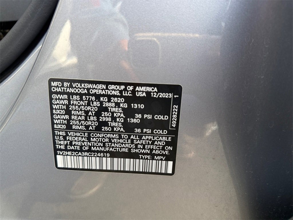 Used 2024 Volkswagen Atlas Cross Sport SE image 24