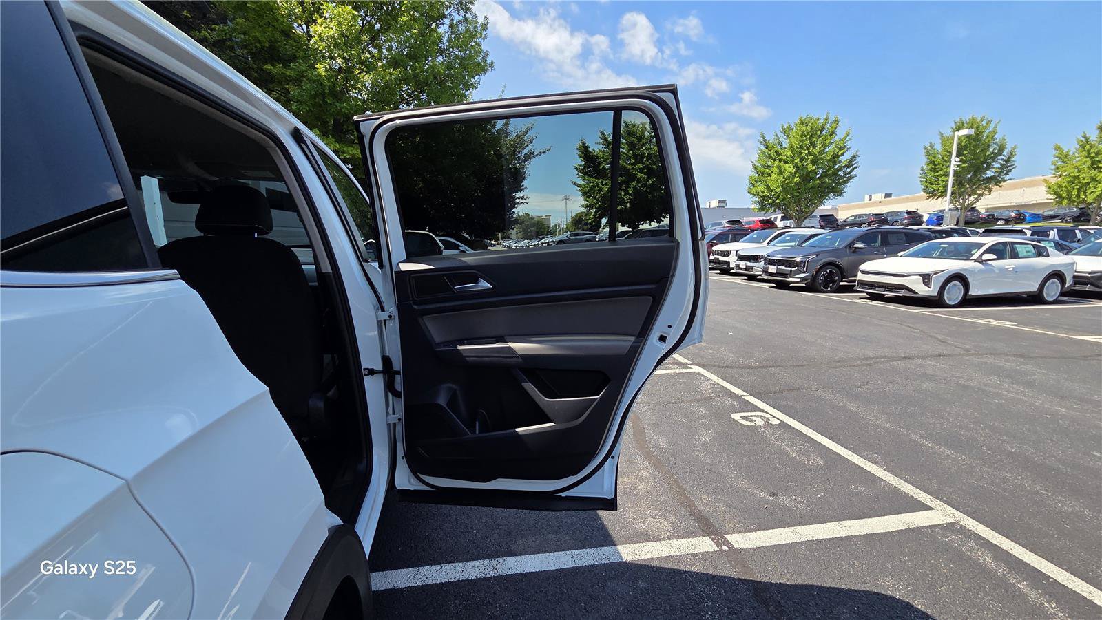 Certified 2021 Volkswagen Atlas S AWD/4WD image 35
