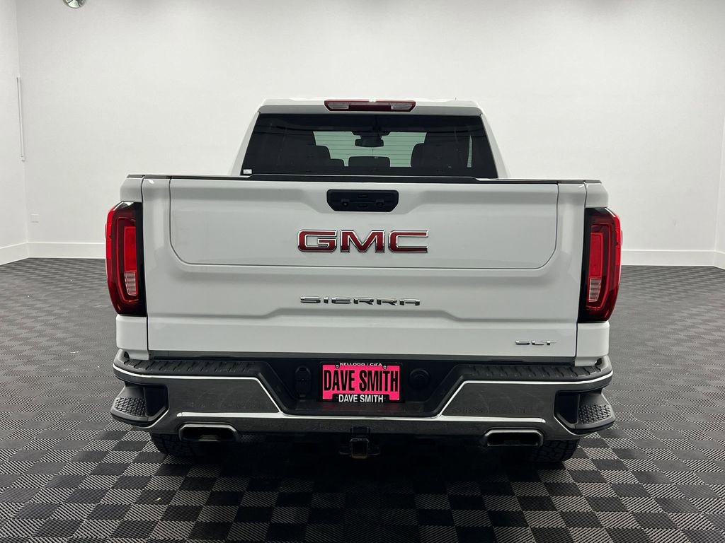 Used 2024 GMC Sierra 1500 SLT AWD/4WD image 4