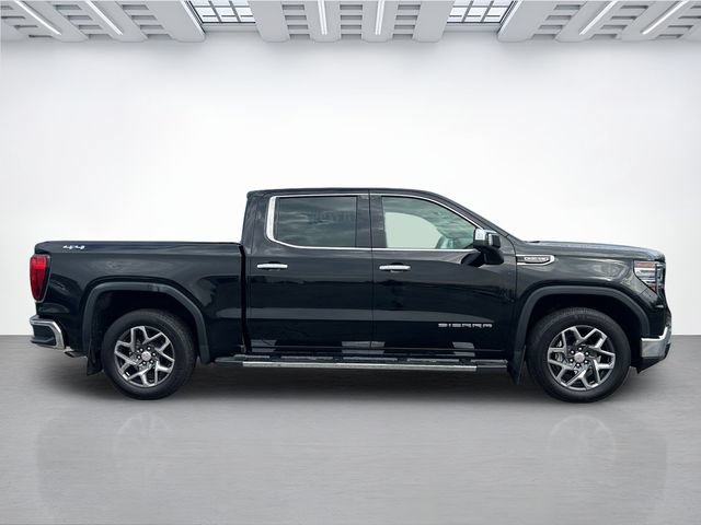 Used 2022 GMC Sierra 1500 SLT w/ SLT Convenience Package AWD/4WD image 38