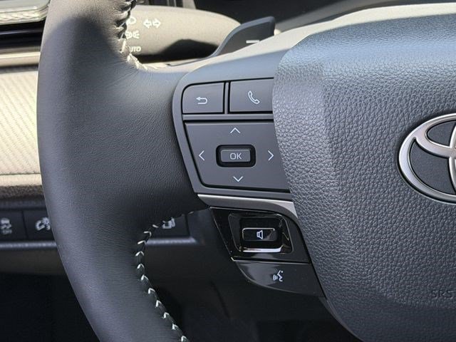 New 2026 Toyota Camry SE w/ Convenience Package FWD image 14