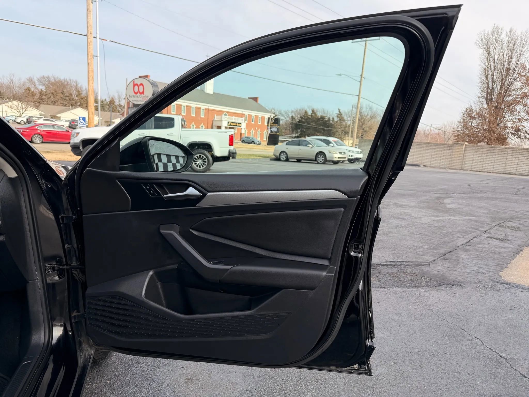 Used 2020 Volkswagen Jetta S image 28