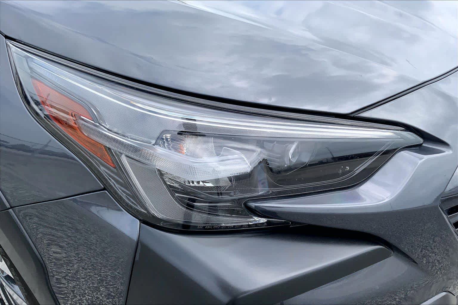 Used 2023 Subaru Outback Premium AWD/4WD image 27