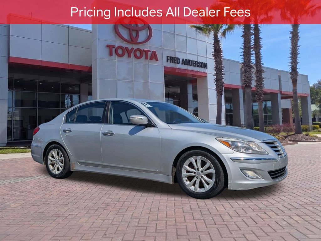 Used 2013 Hyundai Genesis 3.8 RWD image 1