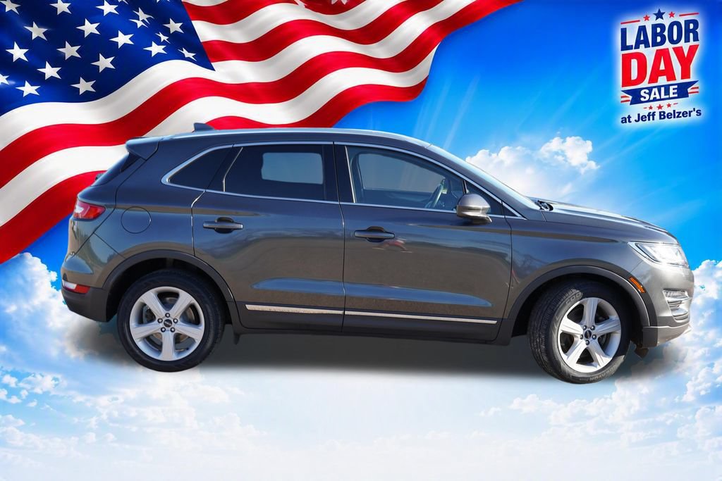Used 2017 Lincoln MKC Premiere AWD/4WD image 3