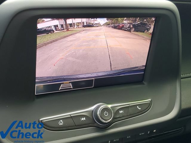 Used 2021 Chevrolet Camaro LT RWD image 23