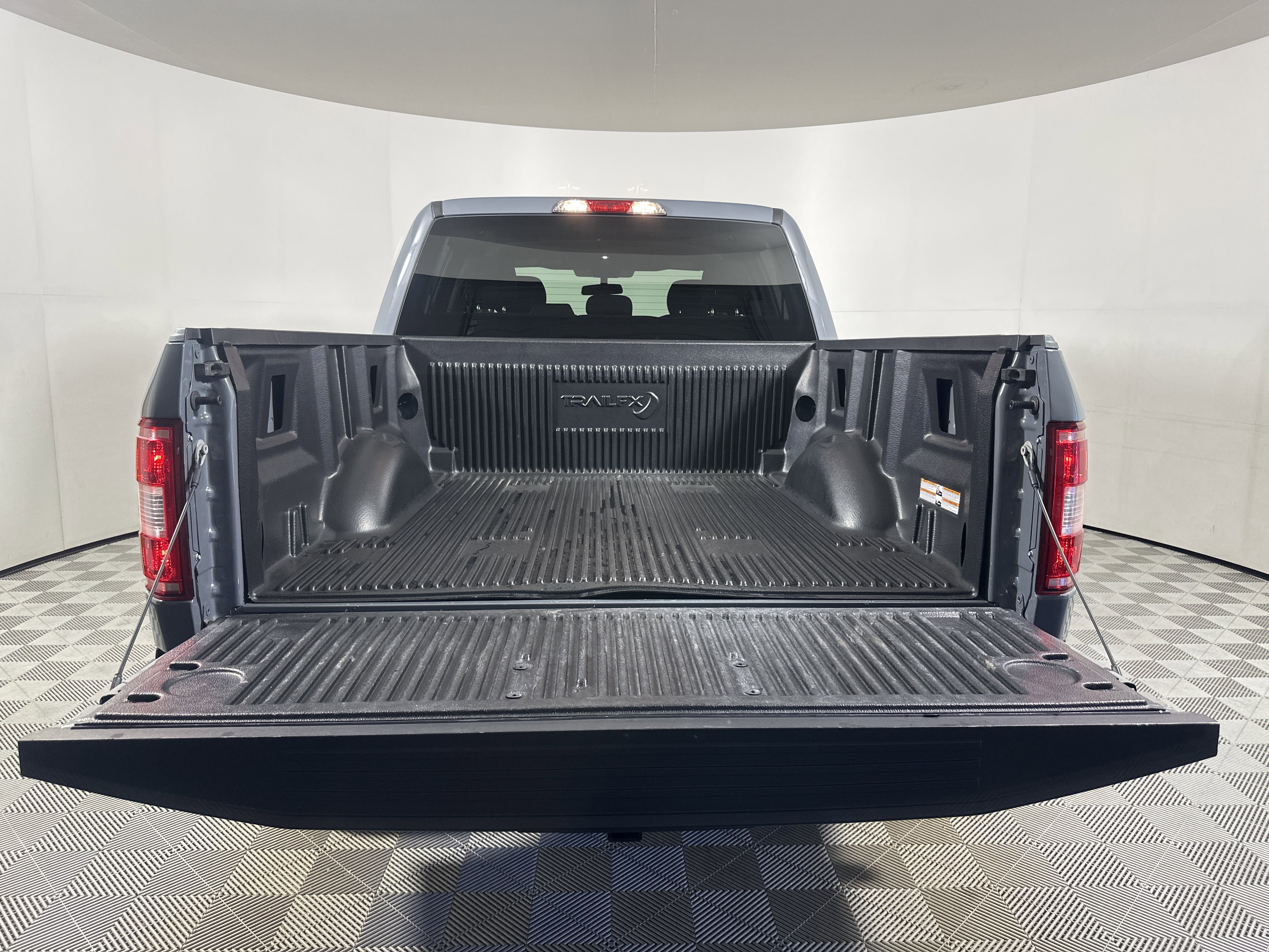 Used 2020 Ford F150 XL w/ Equipment Group 101A Mid AWD/4WD image 23