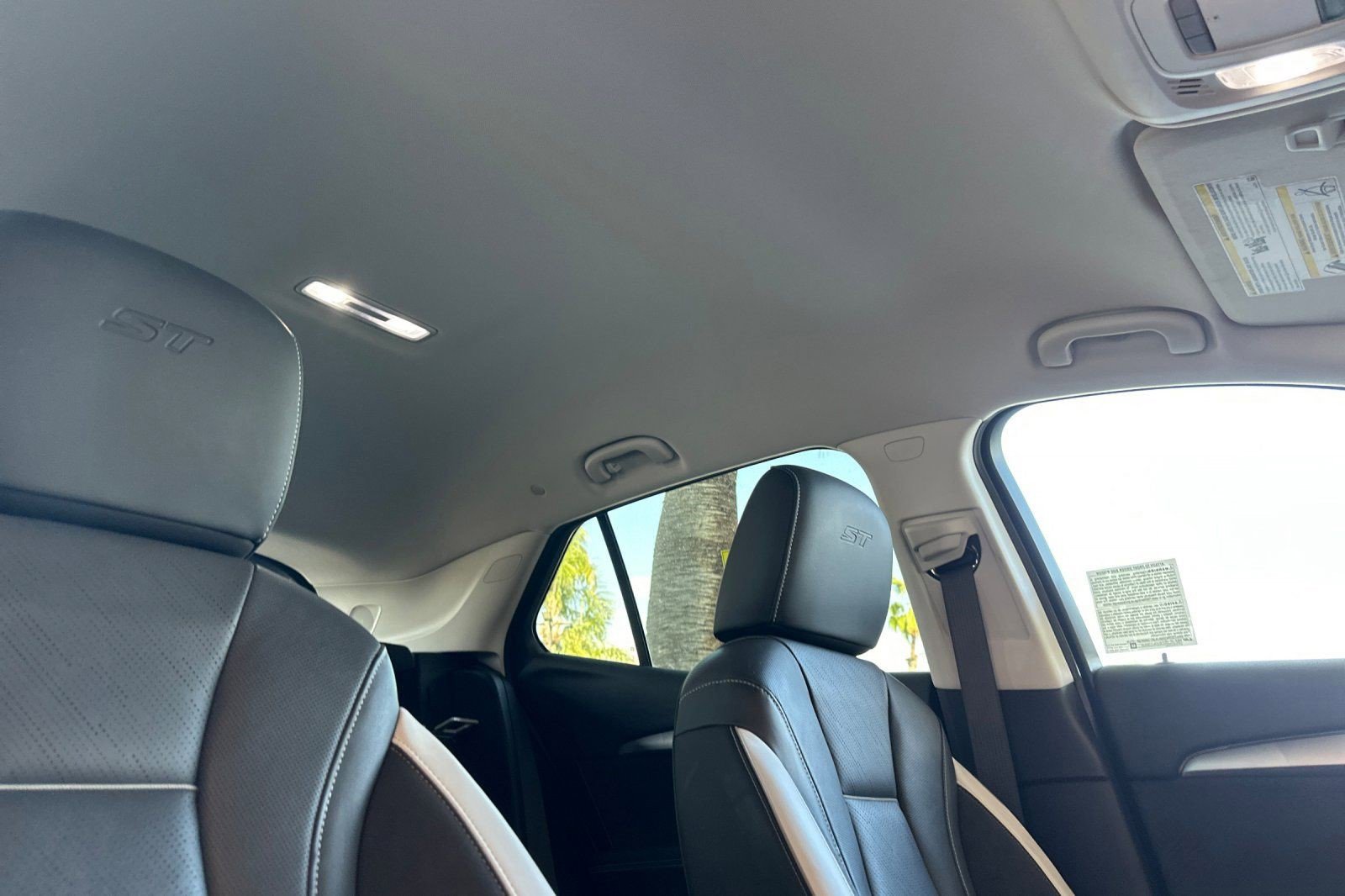 Used 2024 Buick Envision Sport Touring AWD/4WD image 13