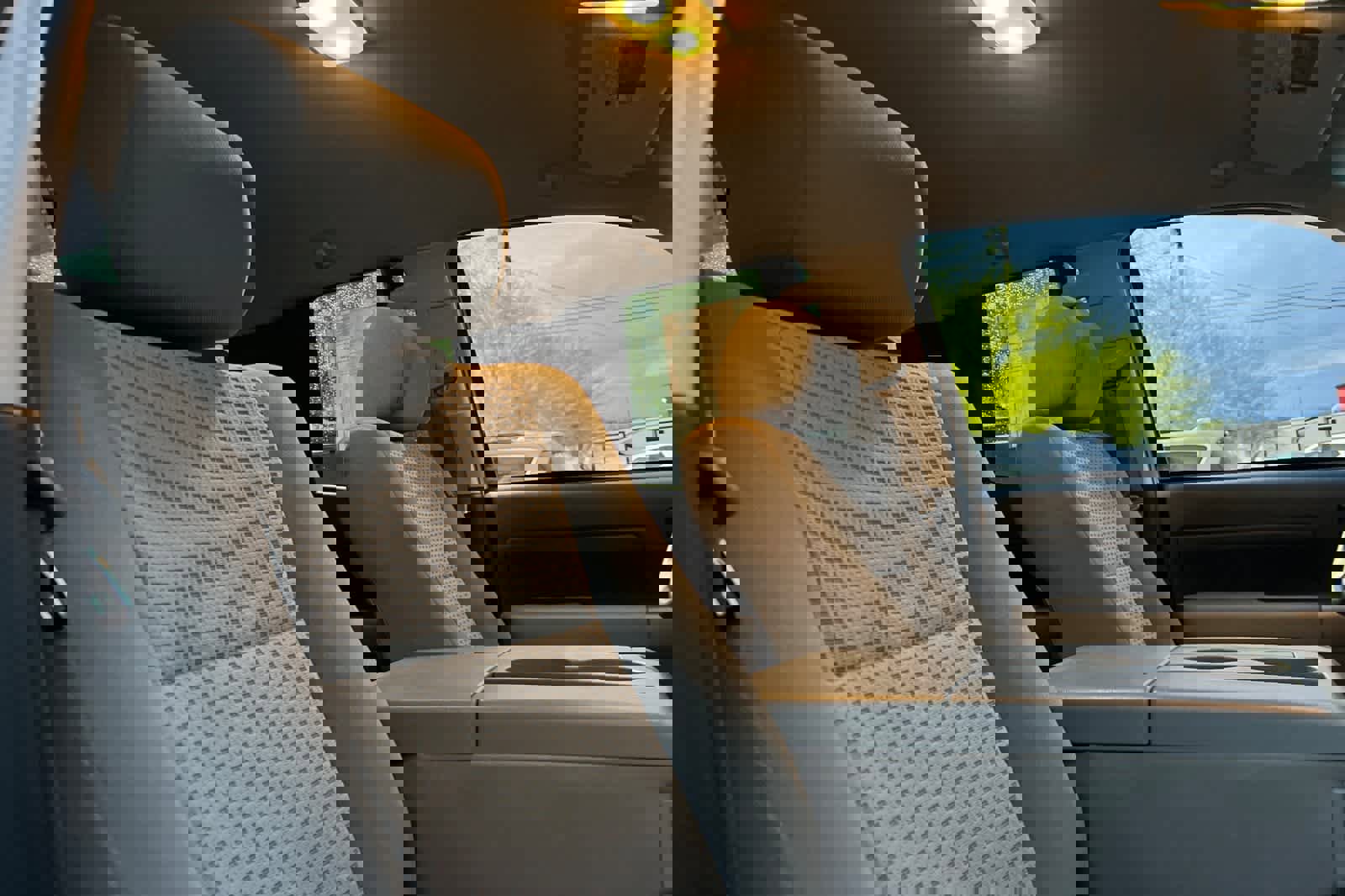 Used 2012 Toyota Tundra 2WD Double Cab image 18