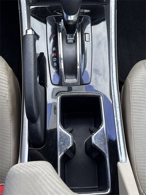 Used 2017 Honda Accord LX image 19