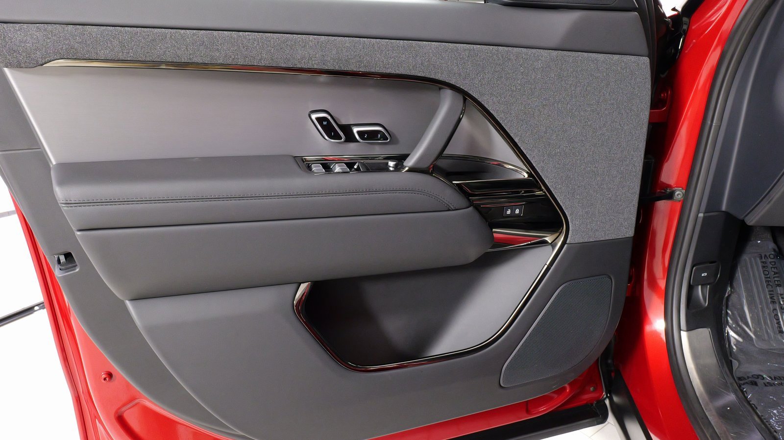 Used 2023 Land Rover Range Rover Sport SE image 26