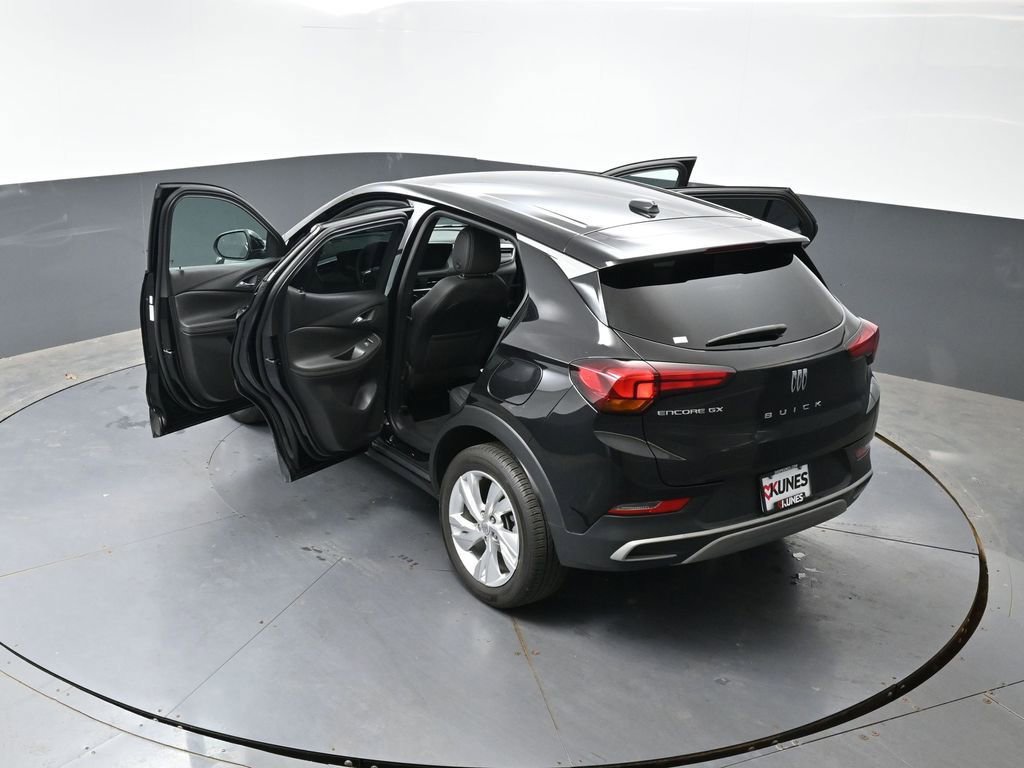 Used 2025 Buick Encore GX Preferred FWD image 60
