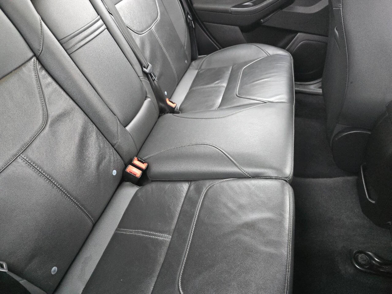 Used 2016 Ford Focus SE w/ Equipment Group 201A image 21