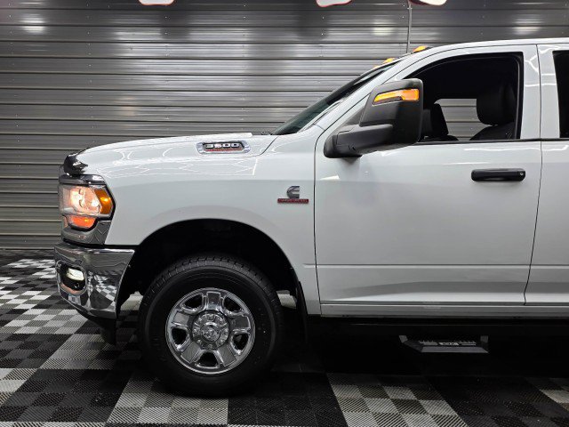 Used 2024 RAM 3500 Tradesman w/ Chrome Appearance Group AWD/4WD image 40