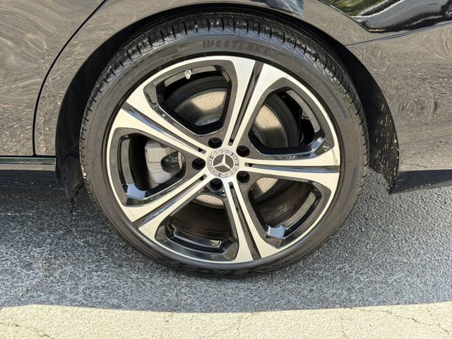 Used 2025 Mercedes-Benz C 300 Sedan image 30