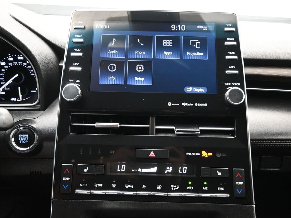 Used 2022 Toyota Avalon XLE w/ Moonroof Package image 20