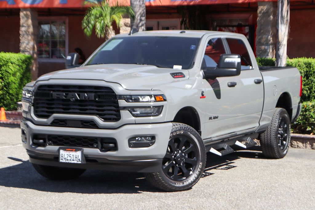 Used 2026 RAM 2500 Big Horn AWD/4WD image 4