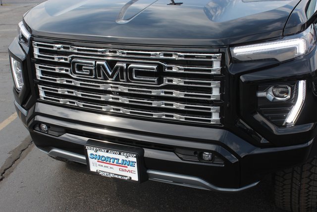 New 2026 GMC Canyon Denali w/ LPO, Denali Black Edition image 19