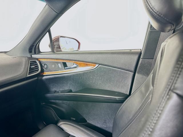 Used 2020 Lincoln Nautilus Reserve w/ Equipment Group 201A image 26