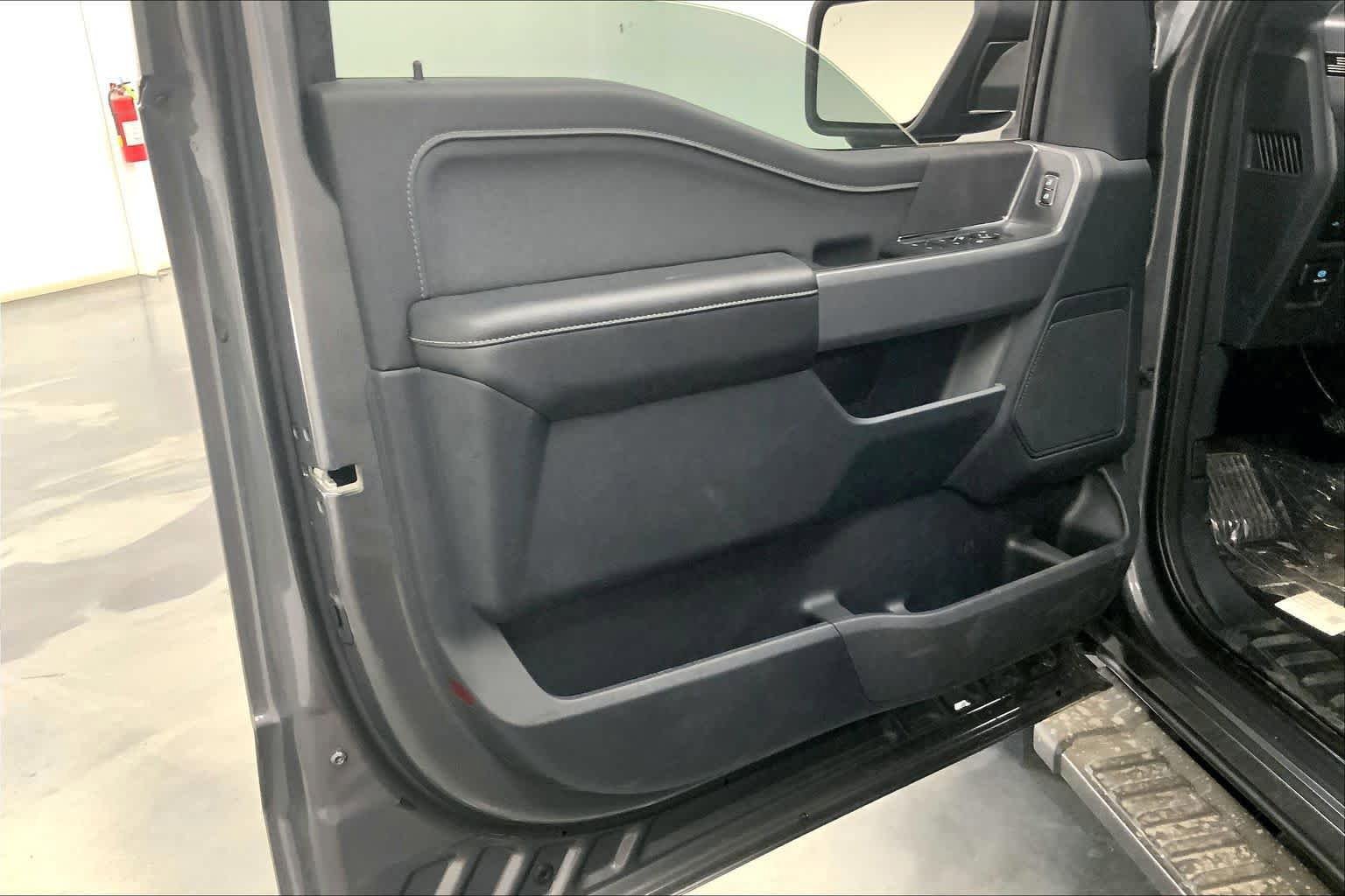 New 2026 Ford F150 XLT w/ Equipment Group 302A MID image 10
