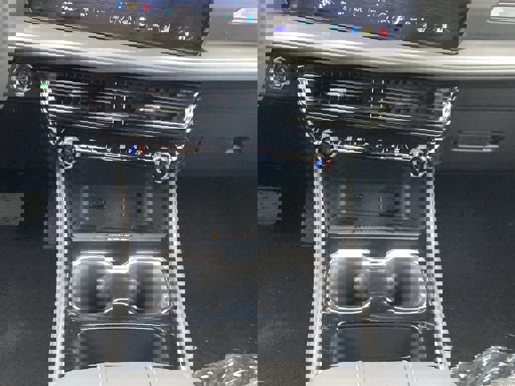 New 2026 Chevrolet Traverse LT w/ Driver Confidence Package image 18