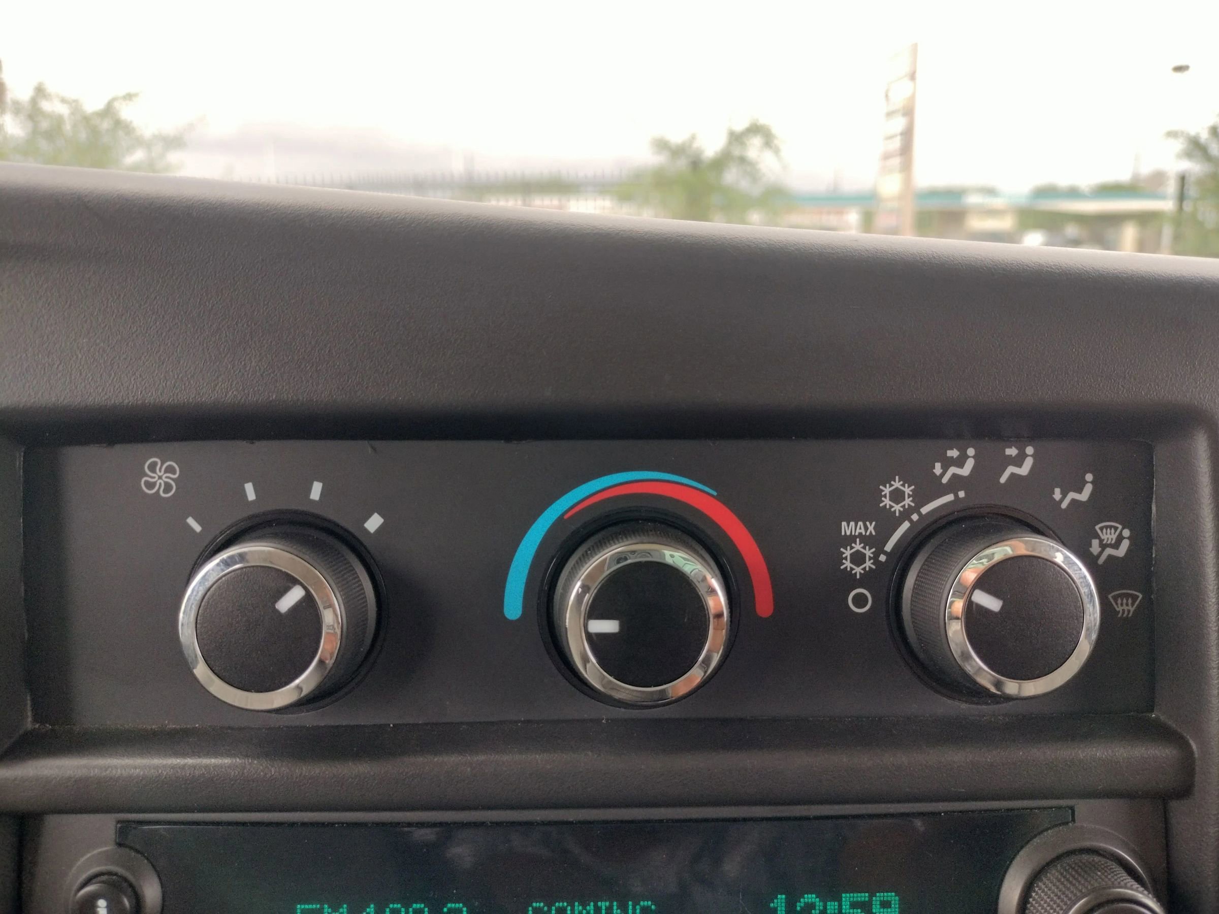 Used 2017 Chevrolet Express 2500 LS image 36